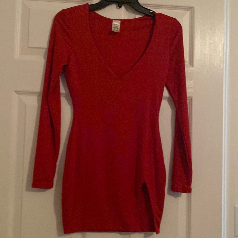 Long sleeve dress with Slit